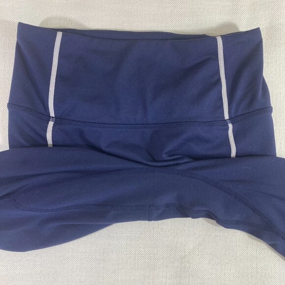 Free People Movement You’re A Peach Legging in Navy - Picture 6 of 15